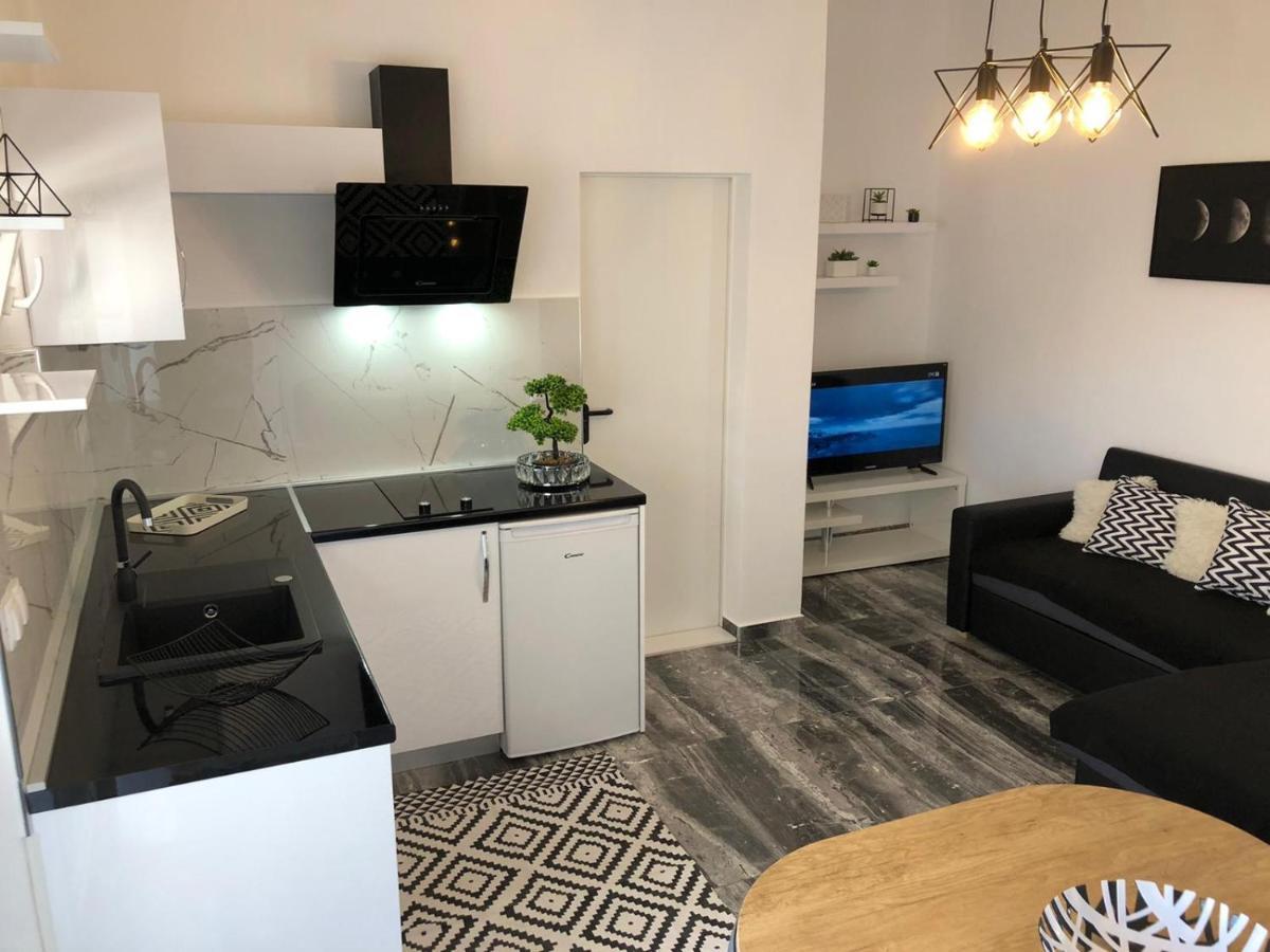 شقة بيبينيا  في Apartman Luce المظهر الخارجي الصورة
