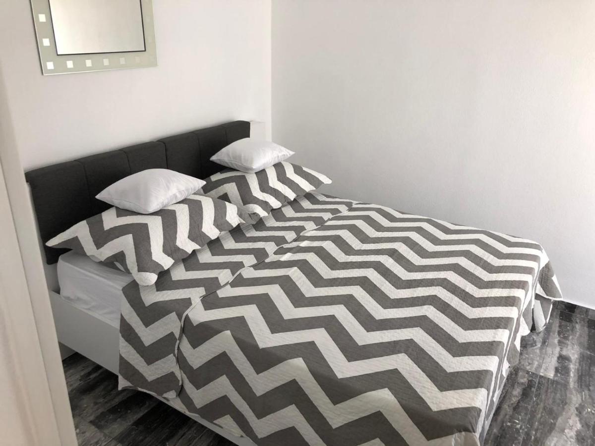 شقة بيبينيا  في Apartman Luce المظهر الخارجي الصورة
