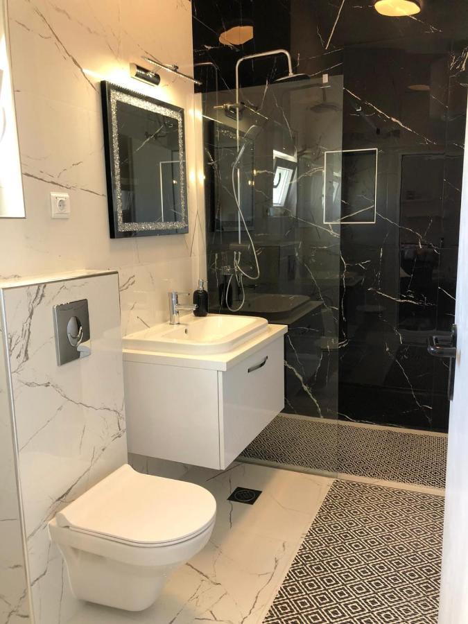 شقة بيبينيا  في Apartman Luce المظهر الخارجي الصورة