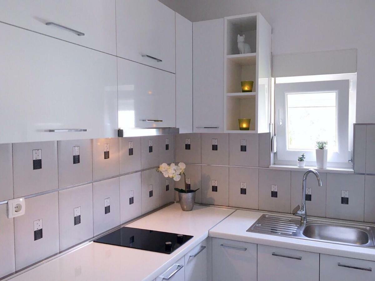 شقة بيبينيا  في Apartman Luce المظهر الخارجي الصورة