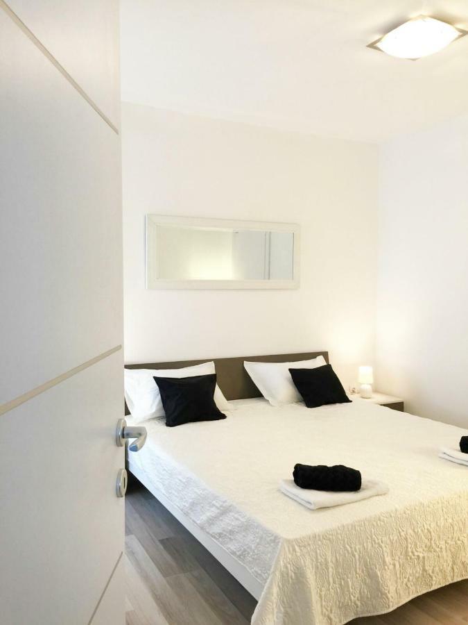 شقة بيبينيا  في Apartman Luce المظهر الخارجي الصورة