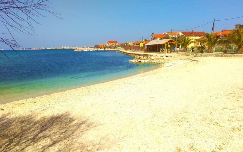 شقة بيبينيا  في Apartman Luce المظهر الخارجي الصورة