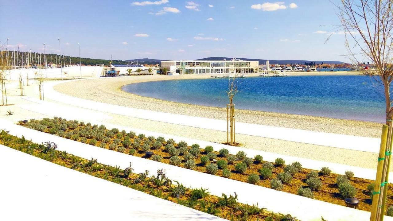 شقة بيبينيا  في Apartman Luce المظهر الخارجي الصورة
